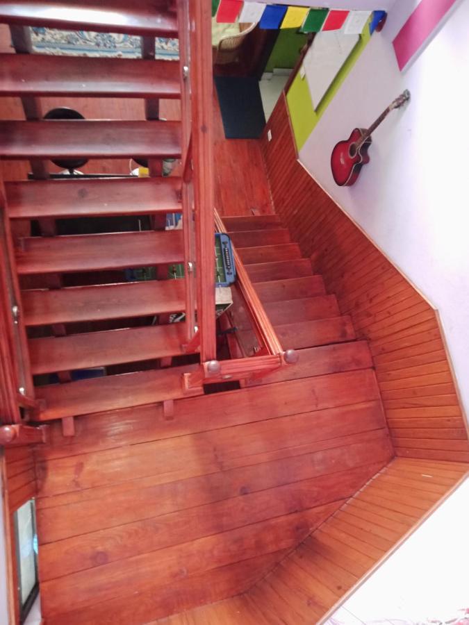 Monkey Bunky-3Monkeys Backpacker'S Hostel Kathmandu Bagian luar foto